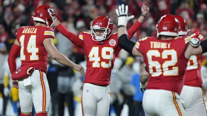 Los Chiefs ganan su noveno título consecutivo del Oeste de la Conferencia Americana