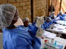 OMS declara la emergencia internacional por un brote de ébola en RDC y Uganda
