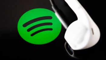 Revelan que Spotify usó “artistas fantasma” para rellenar listas y pagar menos a los artistas