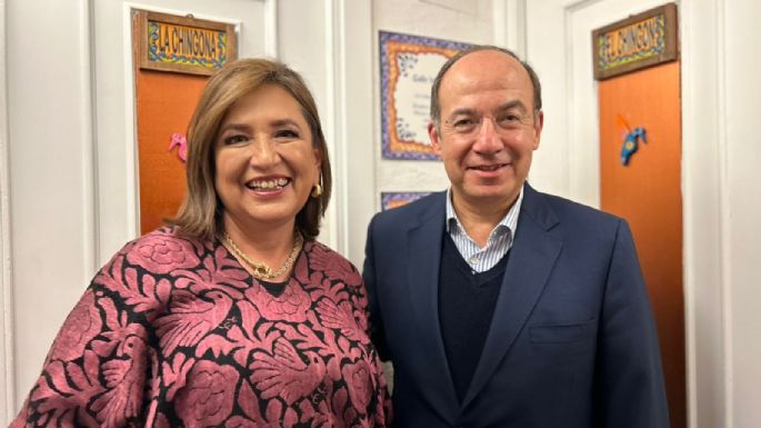 Reaparece Felipe Calderón en España muy entusiasmado al lado de Xóchitl Gálvez