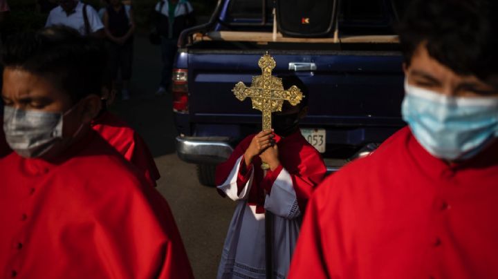 Represión de Nicaragua contra la Iglesia siembra miedo entre fieles