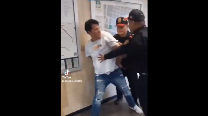 Policía de la CDMX golpea a un hombre esposado en el Metro Guerrero (Video)
