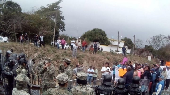 Marina retira bloqueo a las vías del Ferrocarril del Istmo de Tehuantepec