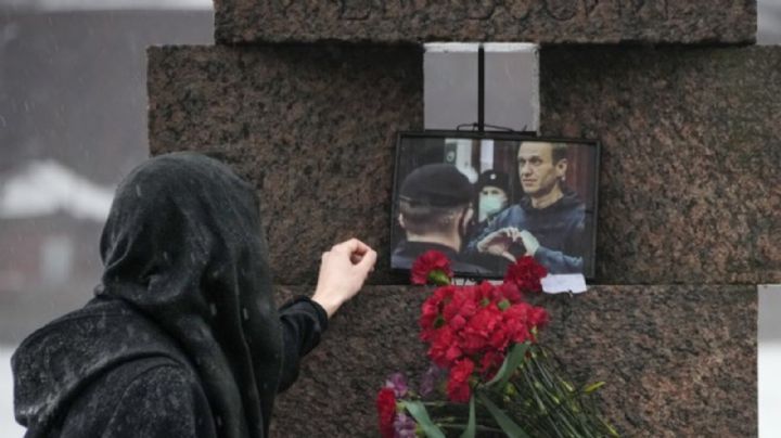 En el Ártico ruso, madre de Alexei Navalny busca el cuerpo de su hijo