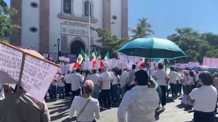 “Súmate Sinaloa”: Encabezan marcha líderes de partidos de oposición