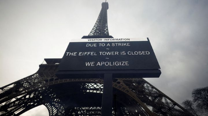 Cierra la Torre Eiffel debido a una huelga