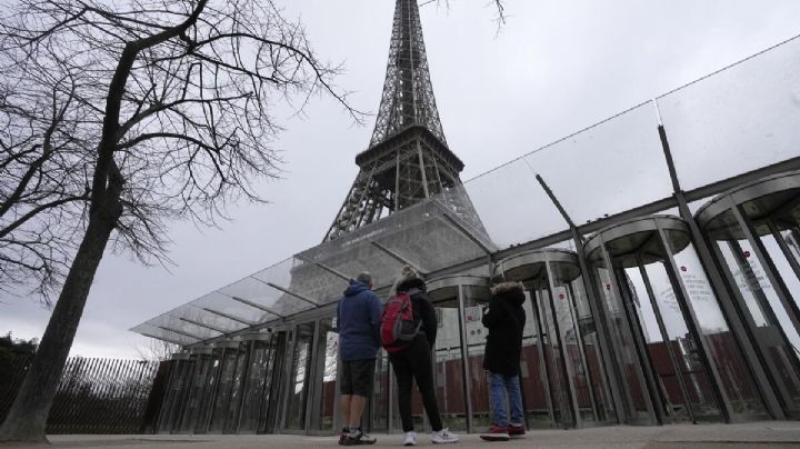 Por tercer día consecutivo la Torre Eiffel está cerrada por la huelga de empleados