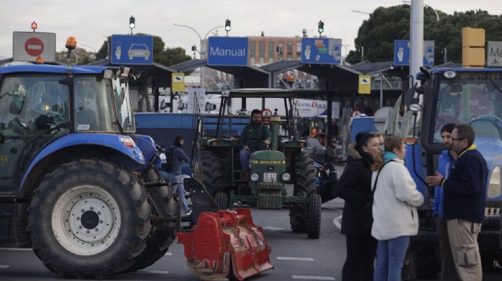 Agricultores de 10 países unen fuerzas, y tractores, contra la política agraria de la UE