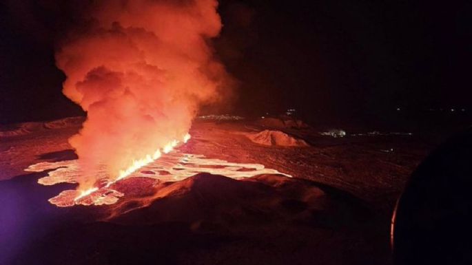 Tercera erupción de volcán en Islandia deja sin agua caliente a pobladores