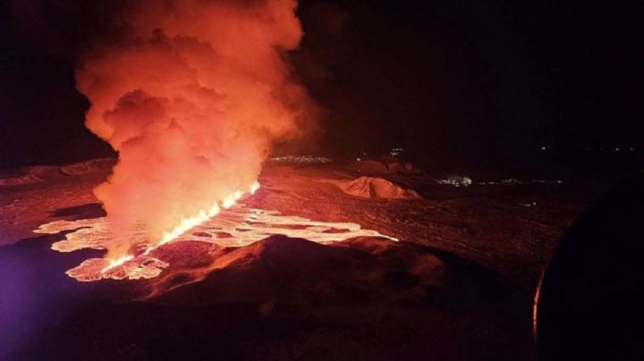 Tercera erupción de volcán en Islandia deja sin agua caliente a pobladores