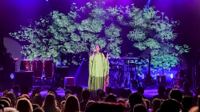 Niña Pastori conquistó a sus fieles con velada flamenca en el Lunario