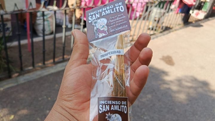 Venden inciensos de “San AMLITO”; incluye oración para que se reelija