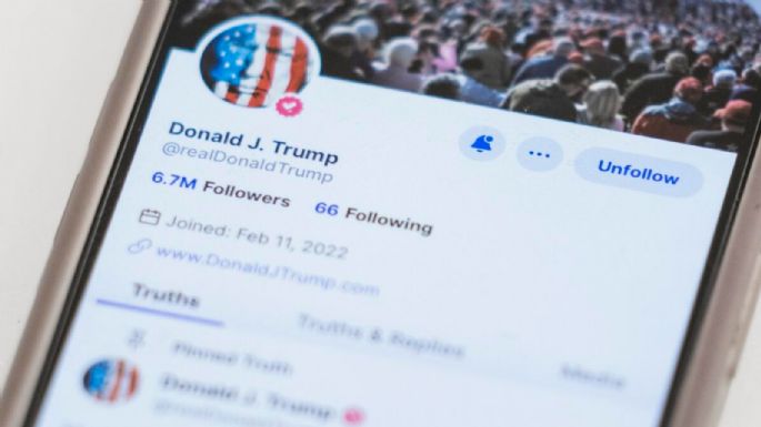 Red social de Trump debuta en el Nasdaq; sus acciones suben casi 50% al inicio