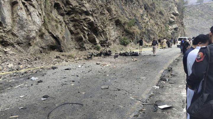 Ataque suicida mata a cinco ciudadanos chinos y su conductor en Pakistán