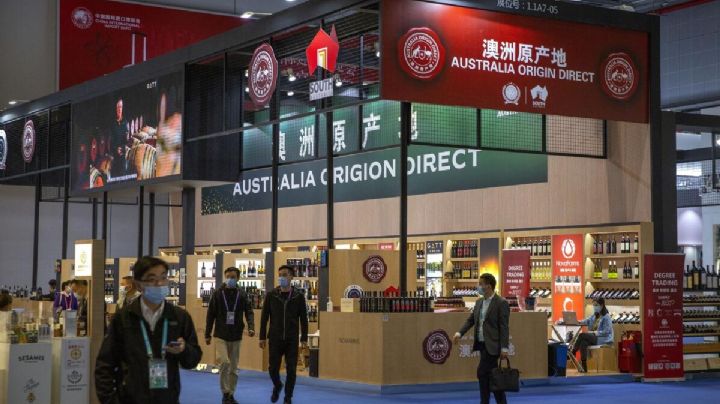 China levanta la imposición de aranceles al vino australiano