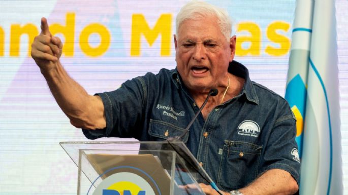 Ordenan captura de expresidente Martinelli en Panamá, un día después de ser inhabilitado candidato