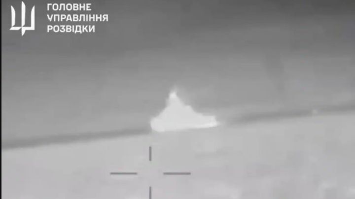 Ucrania presume hundir buque de guerra ruso en el Mar Negro con drones