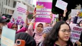 Francia blinda el derecho al aborto mientras el mundo conmemora el Día Internacional de la Mujer