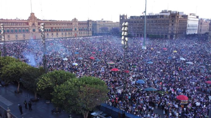 Marcha del 8M en la CDMX convocó a 180 mil personas; una mujer falleció por paro cardiorrespiratorio