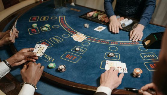 Guía completa sobre el Blackjack: Qué hace falta saber antes de jugar