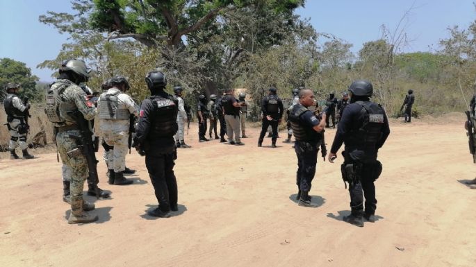 Comando irrumpe en escuelas de Guerrero; 80 planteles se mantienen cerrados por violencia