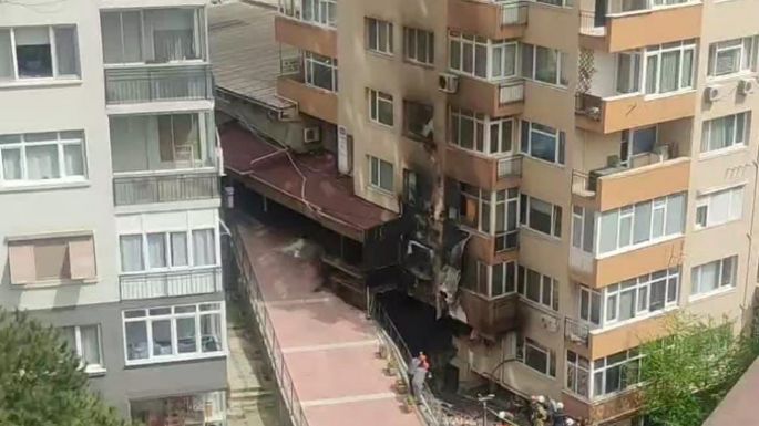 Incendio en club nocturno de Estambul deja 25 muertos