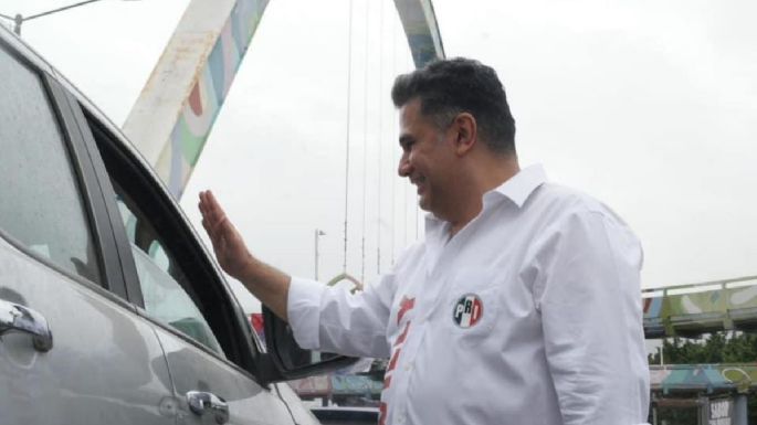 Comando roba vehículo al equipo de campaña de Willy Ochoa, candidato al Senado en Chiapas