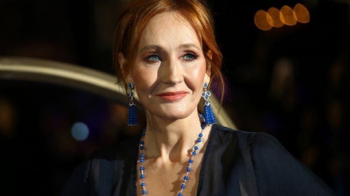 Policía exonera a JK Rowling por tuits contra la ley de tolerancia