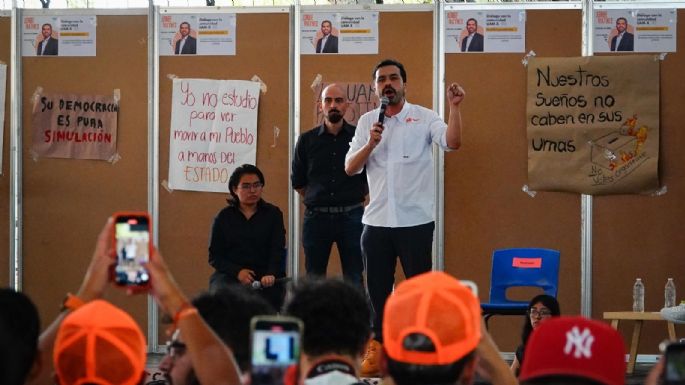 Estudiantes de la UAM Xochimilco abuchean e increpan a Jorge Álvarez Máynez (Videos)