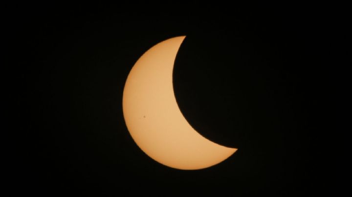 Mujer dispara contra conductores en Florida y asegura que Dios le dijo que lo hiciera por el eclipse