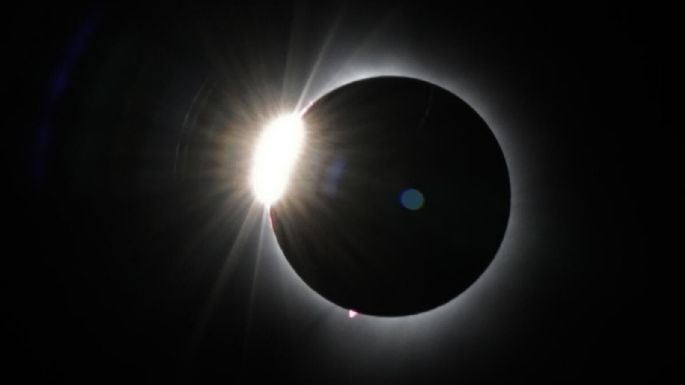 ¿No se cansa de ver el eclipse solar o se lo taparon las nubes? Aquí tiene los próximos