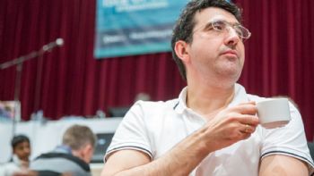 Ajedrez: Todos son sospechosos de hacer trampa en ajedrez en línea, de acuerdo a Kramnik