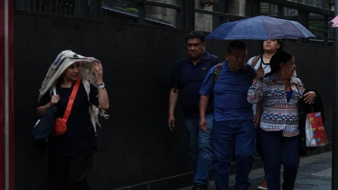 Frente frío y posible ciclón intensificarán lluvias de viernes a domingo en los siguientes estados