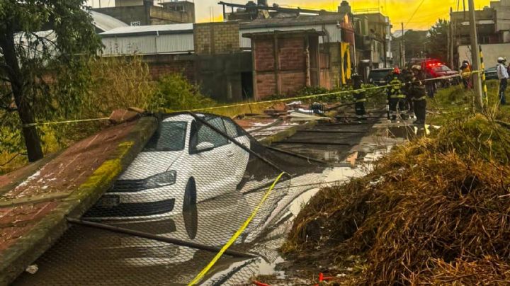 Graban la caída de una barda en Toluca; fue “nube de embudo”, no tornado, dice el gobierno