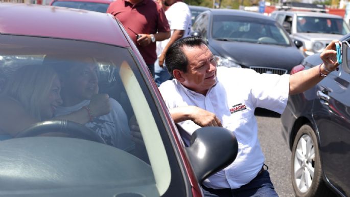 Sheinbaum informa que candidato de Morena en Yucatán tuvo un accidente automovilístico