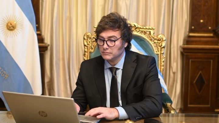 Los ataques de Javier Milei al periodismo amenazan la libertad de prensa en Argentina