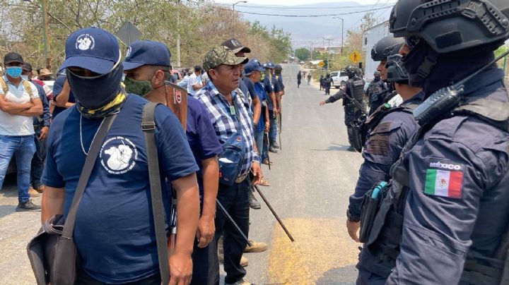 Miles de policías comunitarios ocupan Chichihualco y provocan tensión y zozobra