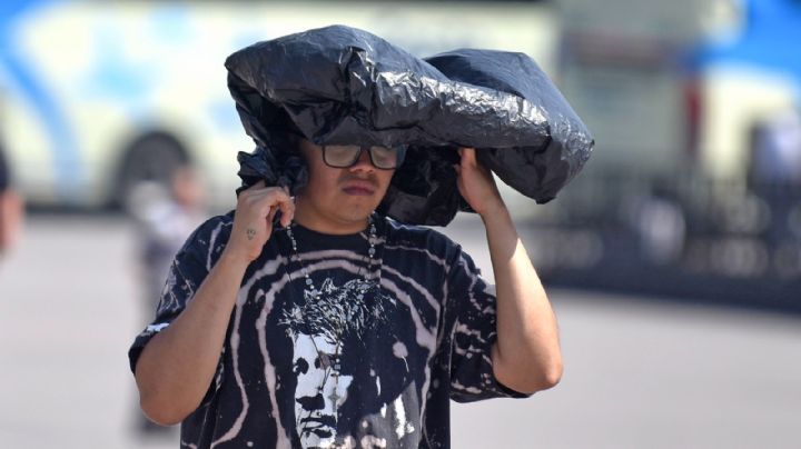 En plena segunda ola de calor en México, récord histórico de muertes y casos atendidos