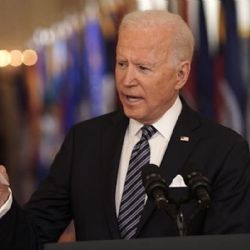 Biden anuncia indulto a unas 2 mil 500 personas encarceladas por crímenes no violentos de drogas