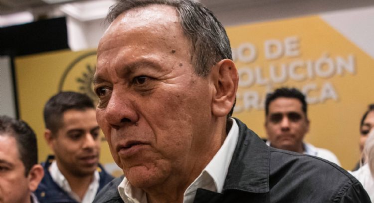 “Con o sin registro vamos a formar algo nuevo”, dice el líder del PRD