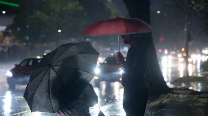 Amenaza ciclón con 70% de probabilidad en el Golfo; así azotarán las lluvias de lunes a jueves