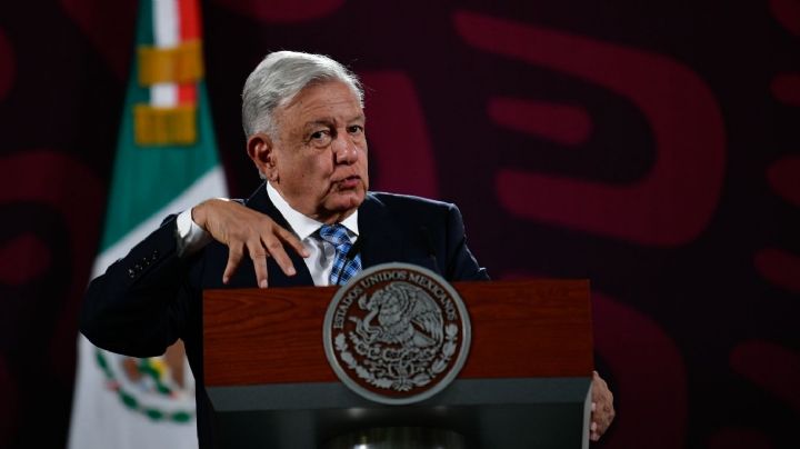 AMLO tunde a investigadores de la UNAM por reforma al Poder Judicial: "¿Qué se tienen que meter?"