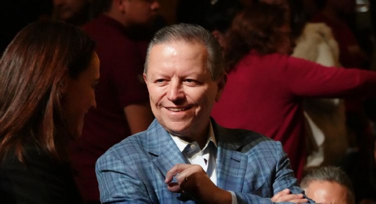 Horas después de presumir unidad, el Tribunal Electoral se divide por caso de Arturo Zaldívar