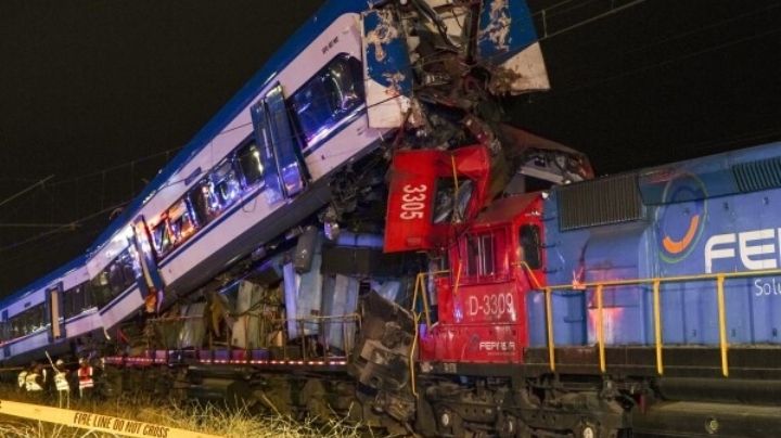 Dos muertos y nueve heridos en un accidente de trenes en Chile