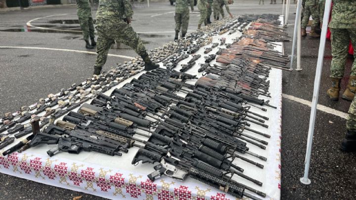 La Sedena destruye 620 armas y más de 20 mil cartuchos decomisados en Guerrero (Video)