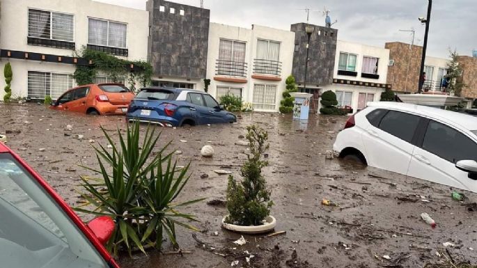 Decenas de casas sufren inundaciones en Cuautitlán y Chalco por fuertes lluvias
