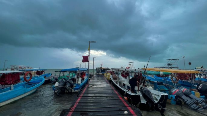 Probable ciclón y onda tropical amagan a Veracruz; lluvias intensas el domingo en estas entidades