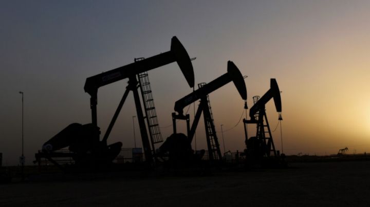 El petróleo cae a mínimos tras la reunión de la OPEP