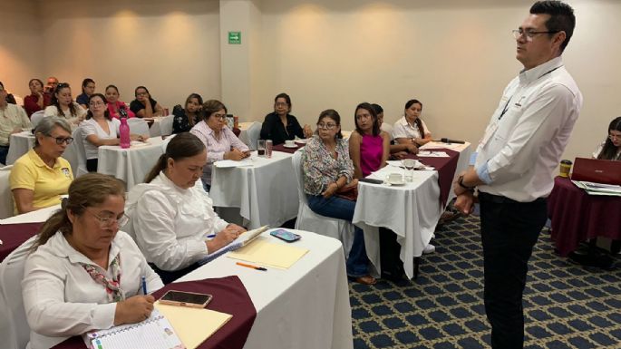Participa personal educativo en Congreso de Educación Inclusiva