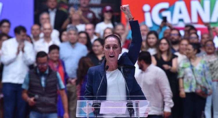Sheinbaum ocupa el centro de la atención en el acto de Clara Brugada